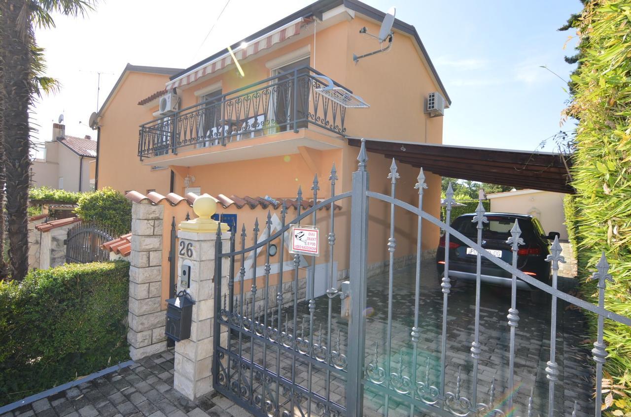 Apartmani Dekovic Materada Porec Bilik gambar