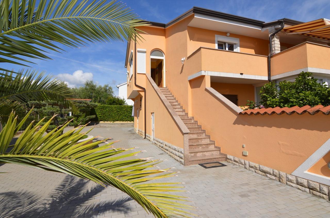 Apartmani Dekovic Materada Porec Luaran gambar