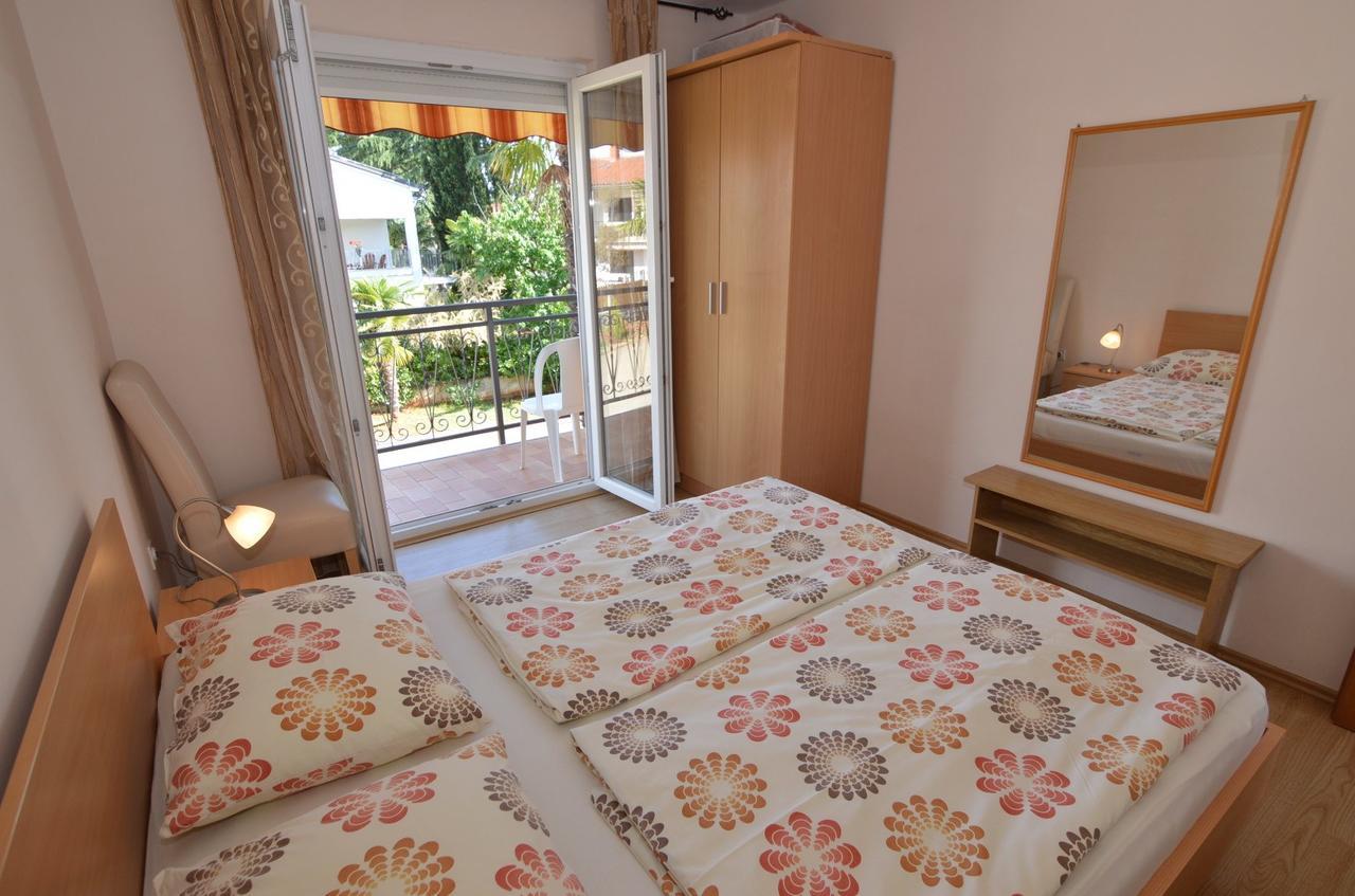Apartmani Dekovic Materada Porec Bilik gambar