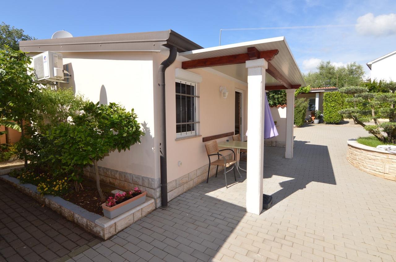 Apartmani Dekovic Materada Porec Bilik gambar