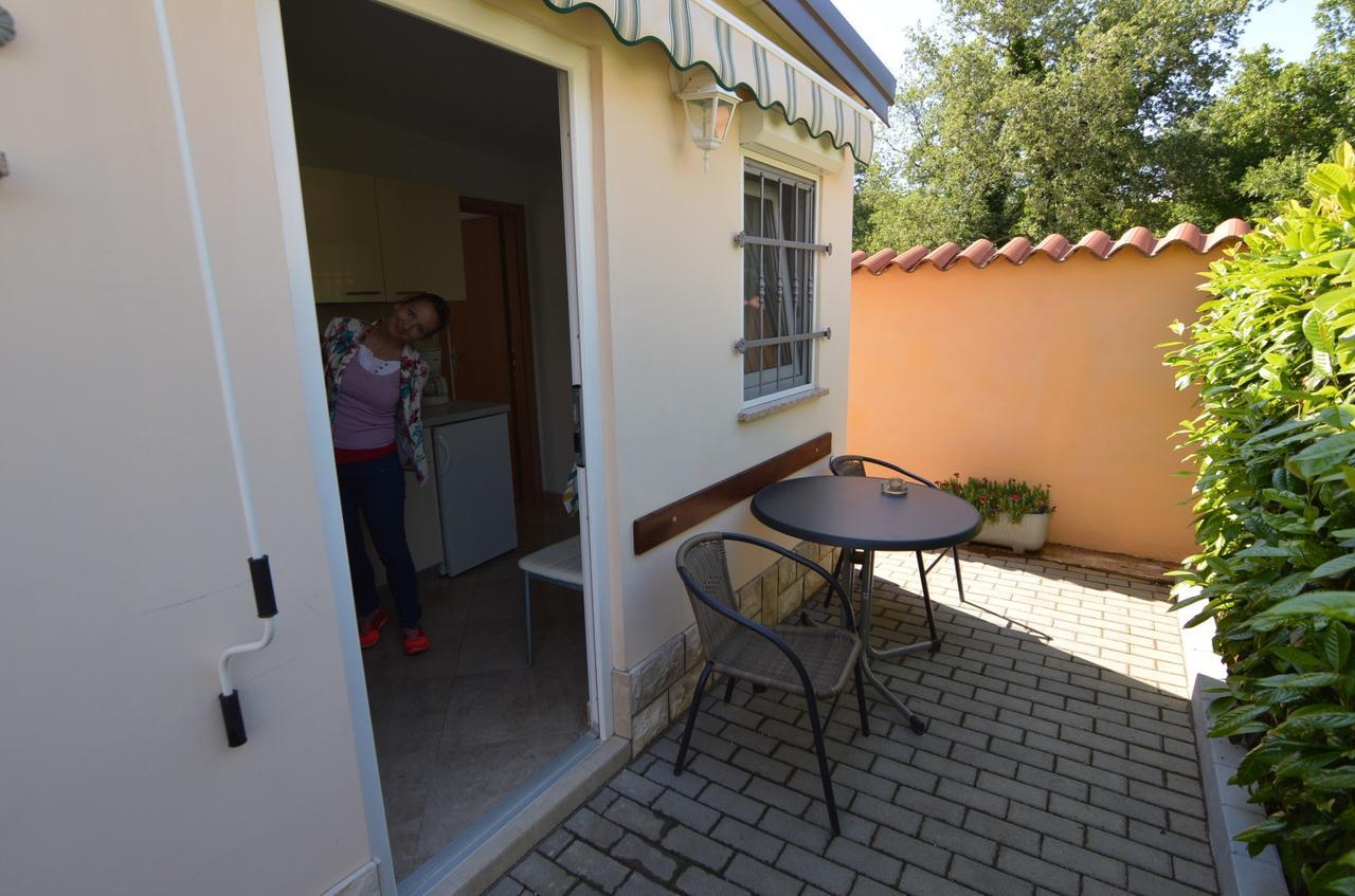 Apartmani Dekovic Materada Porec Bilik gambar