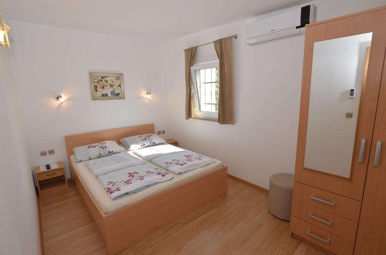 Apartmani Dekovic Materada Porec Bilik gambar